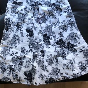 floral pleated skirt
